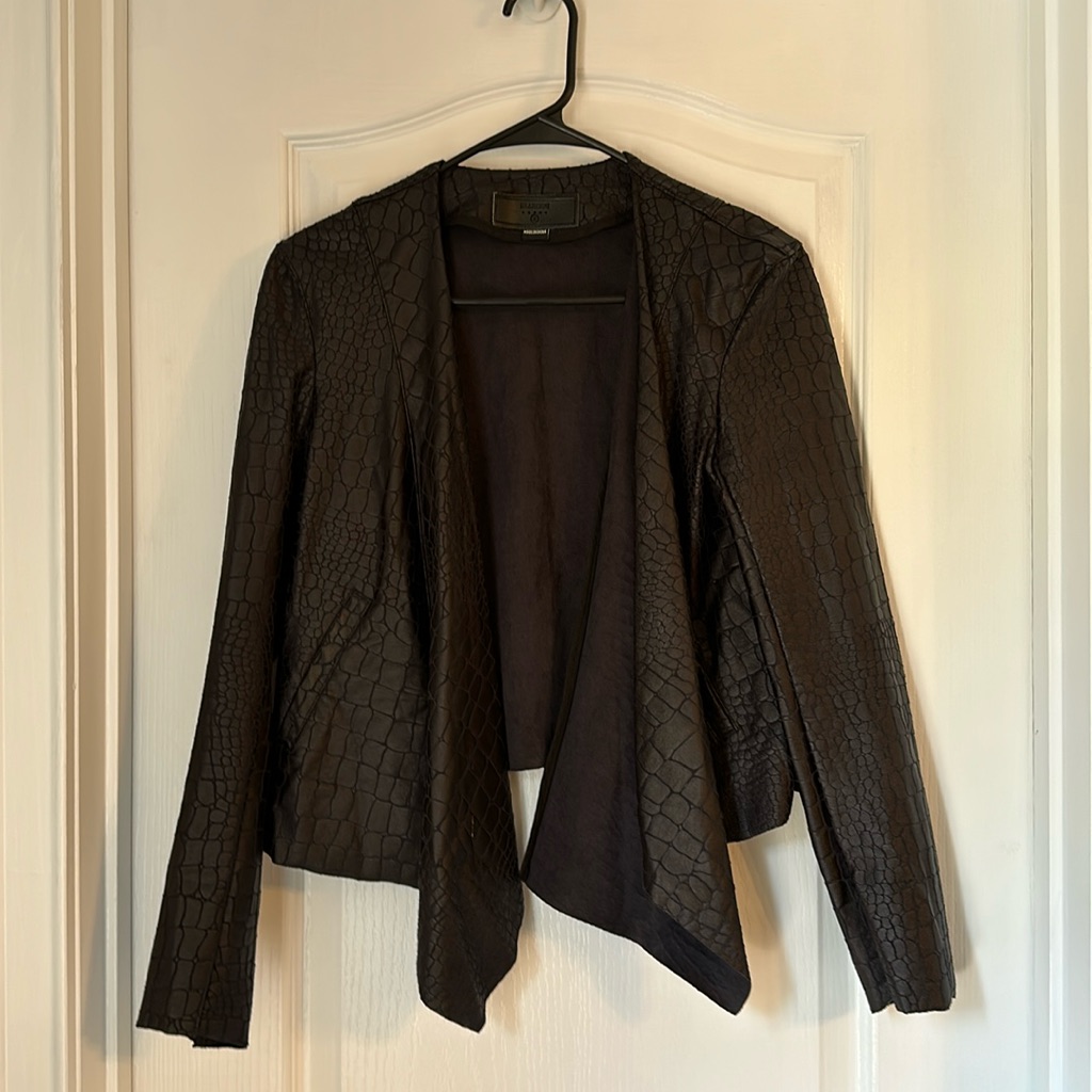 Blanknyc Jacket Small Black Faux Leather Crocodile Embossed Drape Open Front